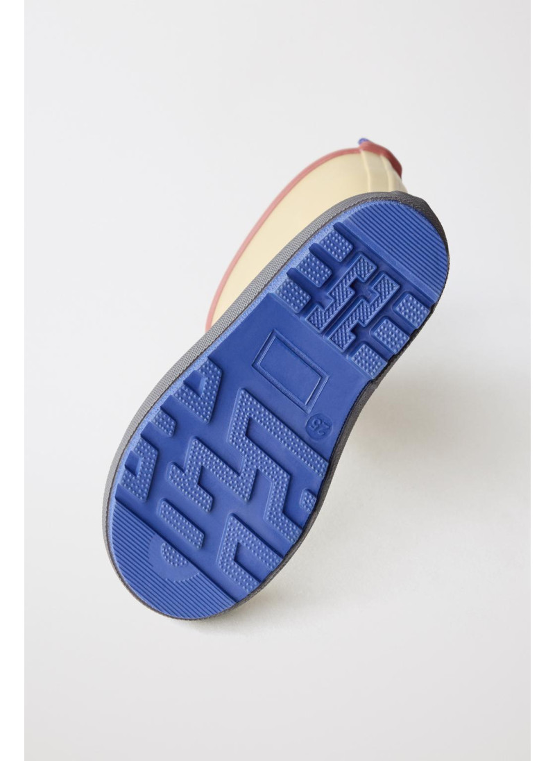 Резиновые сапоги zara с блоками цветов Резиновые сапоги zara с блоками цветов