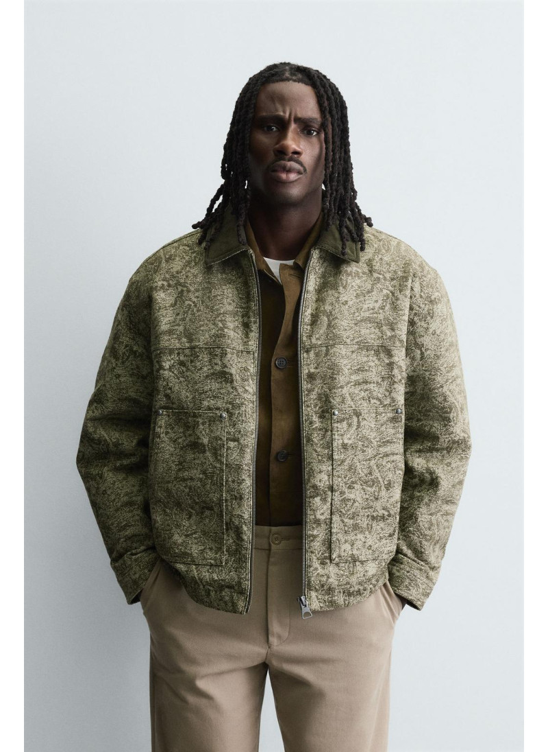 Куртка с абстрактным жаккардовым узором Куртка с абстрактным жаккардовым узором