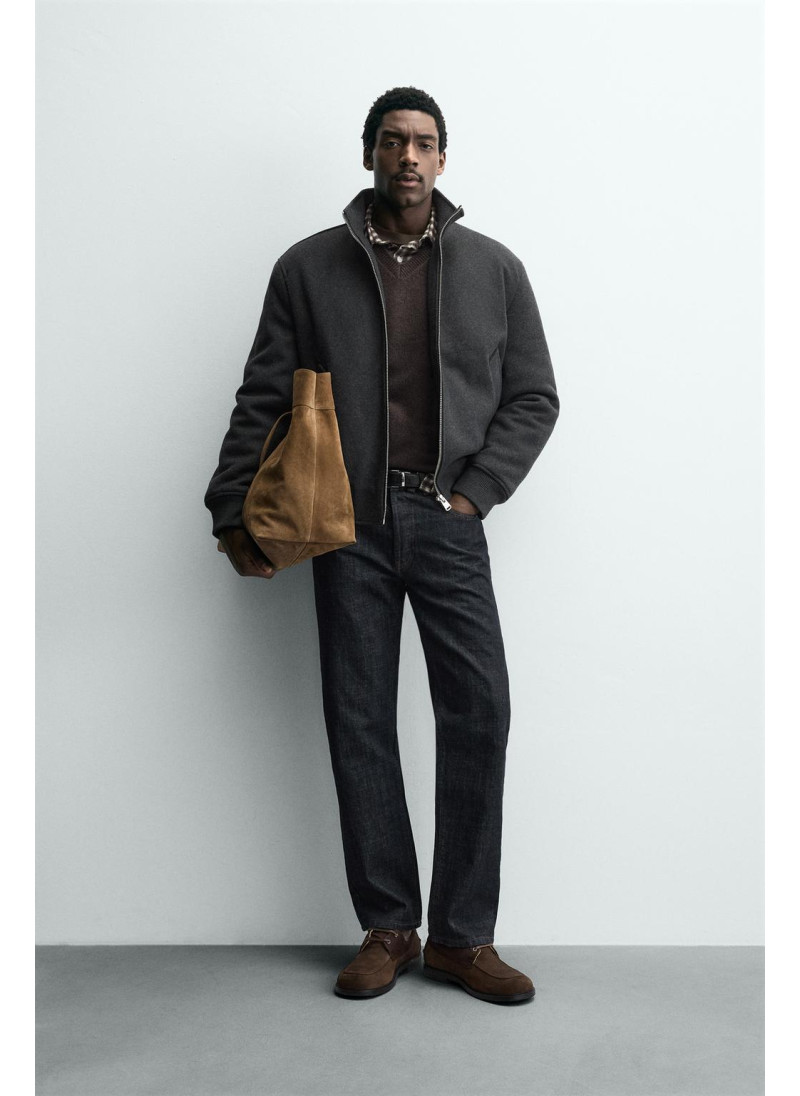 Куртка-бомбер с комбиниров�...