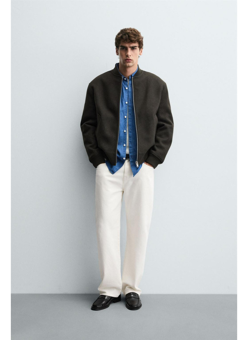 Куртка-бомбер с комбинированными материалами Куртка-бомбер с комбинированными материалами