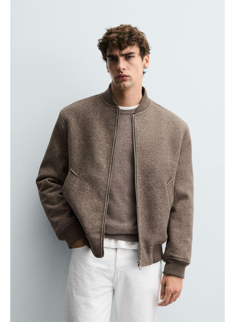 Куртка-бомбер с комбинированными материалами Куртка-бомбер с комбинированными материалами