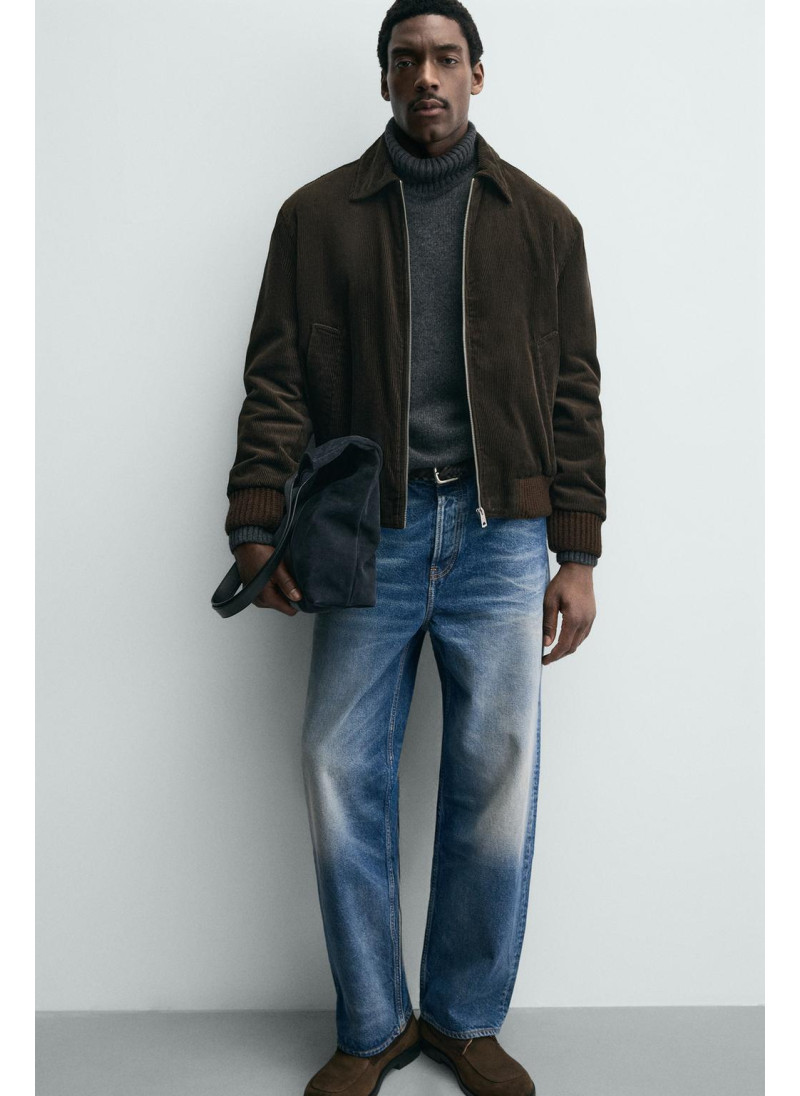 Куртка из вельвета с квадратным стежком Куртка из вельвета с квадратным стежком