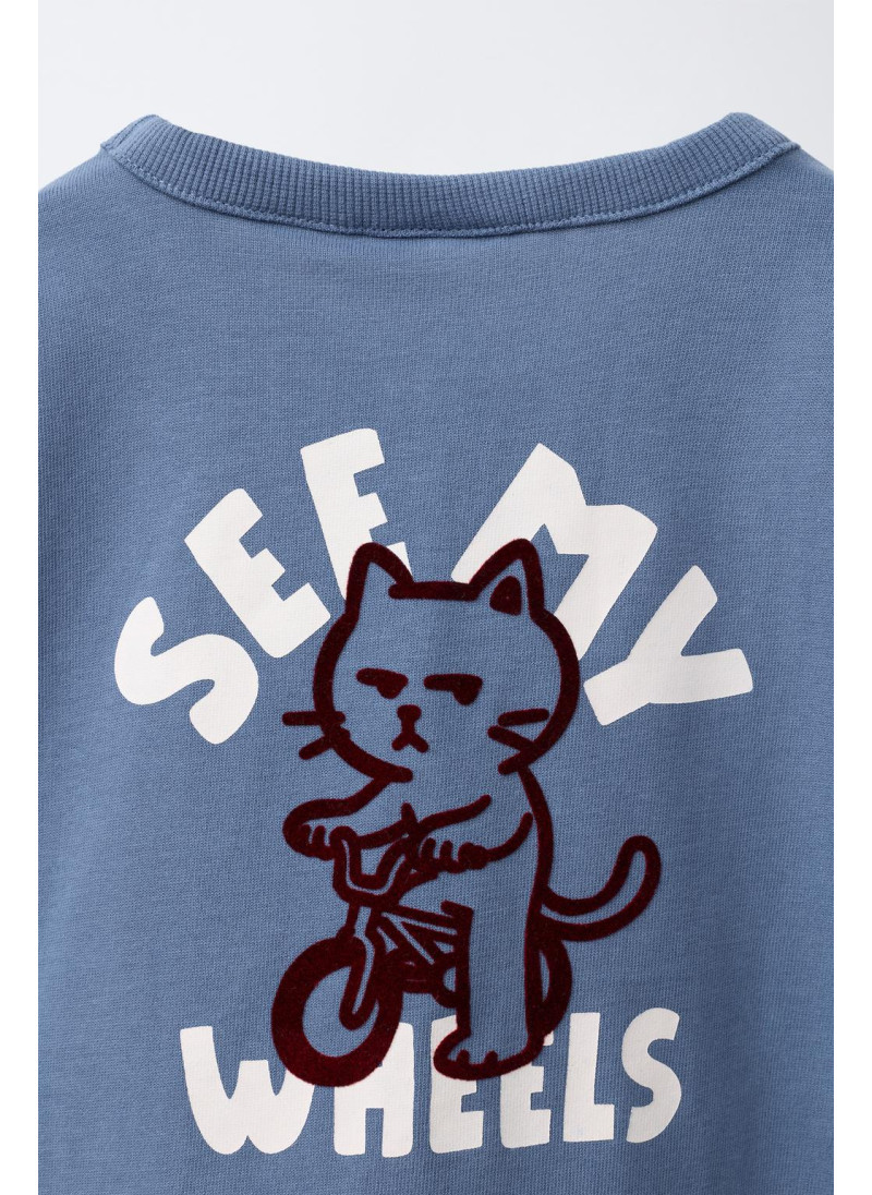 ТОЛСТОВКА С РЕЛЬЕФНЫМ ПРИНТОМ ЖИВОТНЫХ ТОЛСТОВКА С РЕЛЬЕФНЫМ ПРИНТОМ ЖИВОТНЫХ