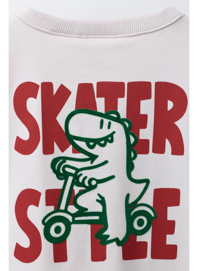 ТОЛСТОВКА С РЕЛЬЕФНЫМ ПРИНТОМ ЖИВОТНЫХ ТОЛСТОВКА С РЕЛЬЕФНЫМ ПРИНТОМ ЖИВОТНЫХ