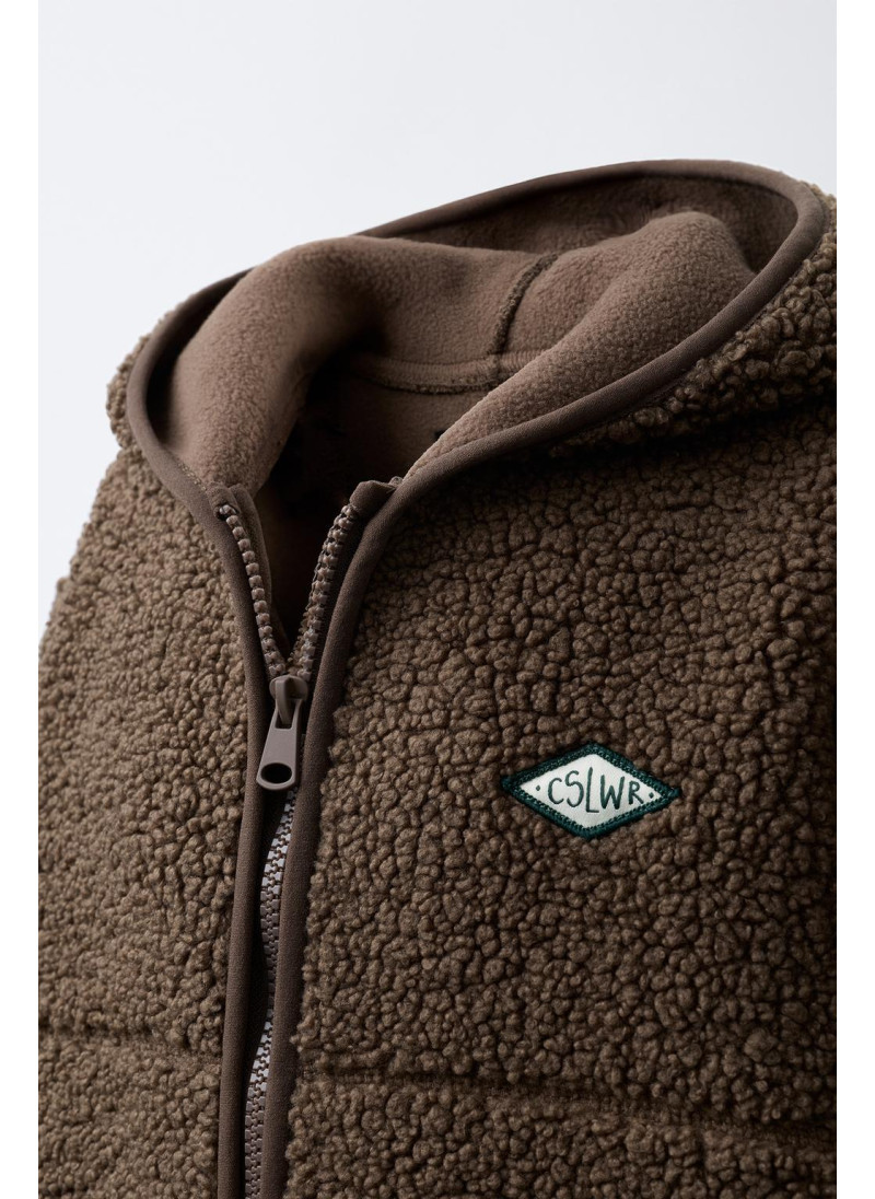 Куртка из искусственного меха с капюшоном zara Куртка из искусственного меха с капюшоном zara