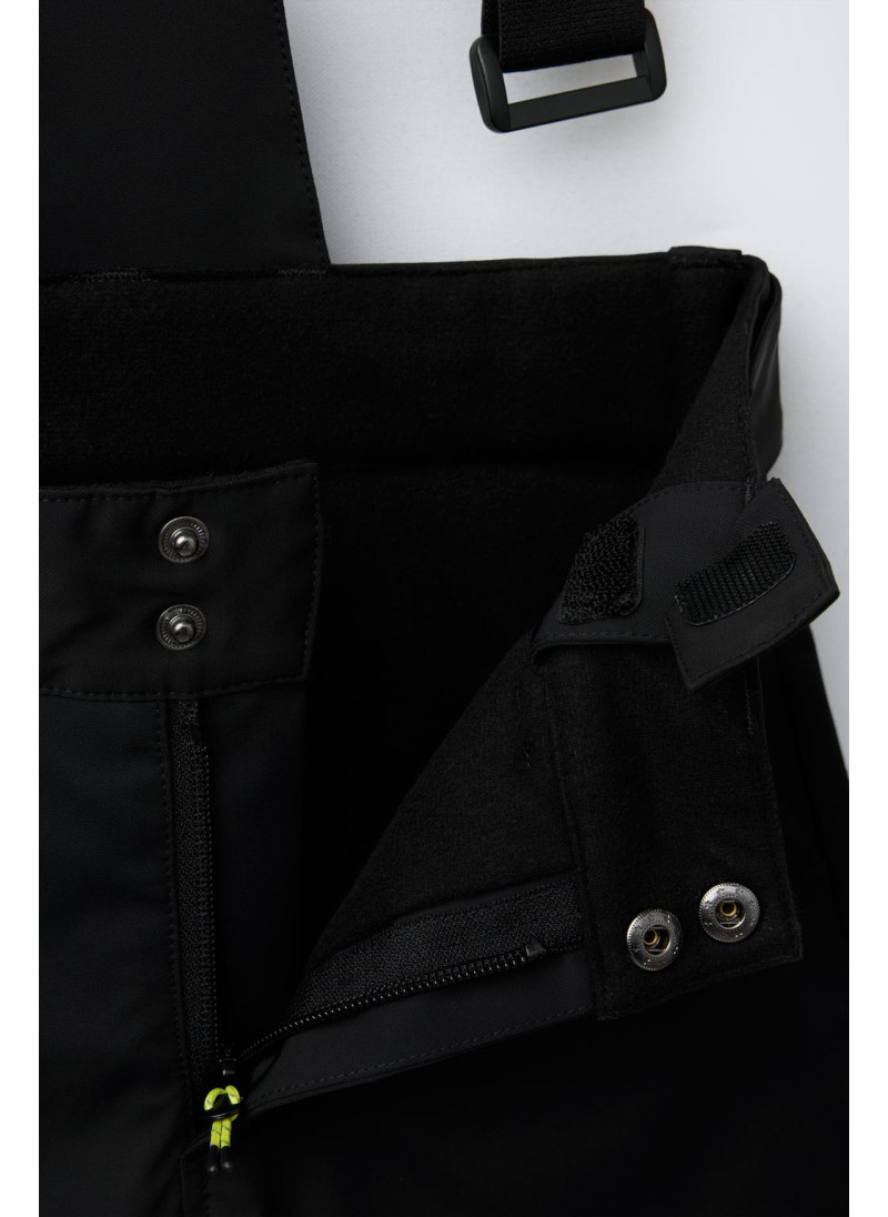 Ветрозащитные и водонепроницаемые брюки с бретелями из линейки горнолыжной коллекции recco® system Ветрозащитные и водонепроницаемые брюки с бретелями из линейки горнолыжной коллекции recco® system