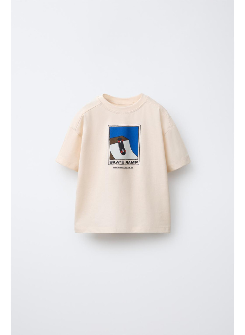 Футболка со скейтбордом