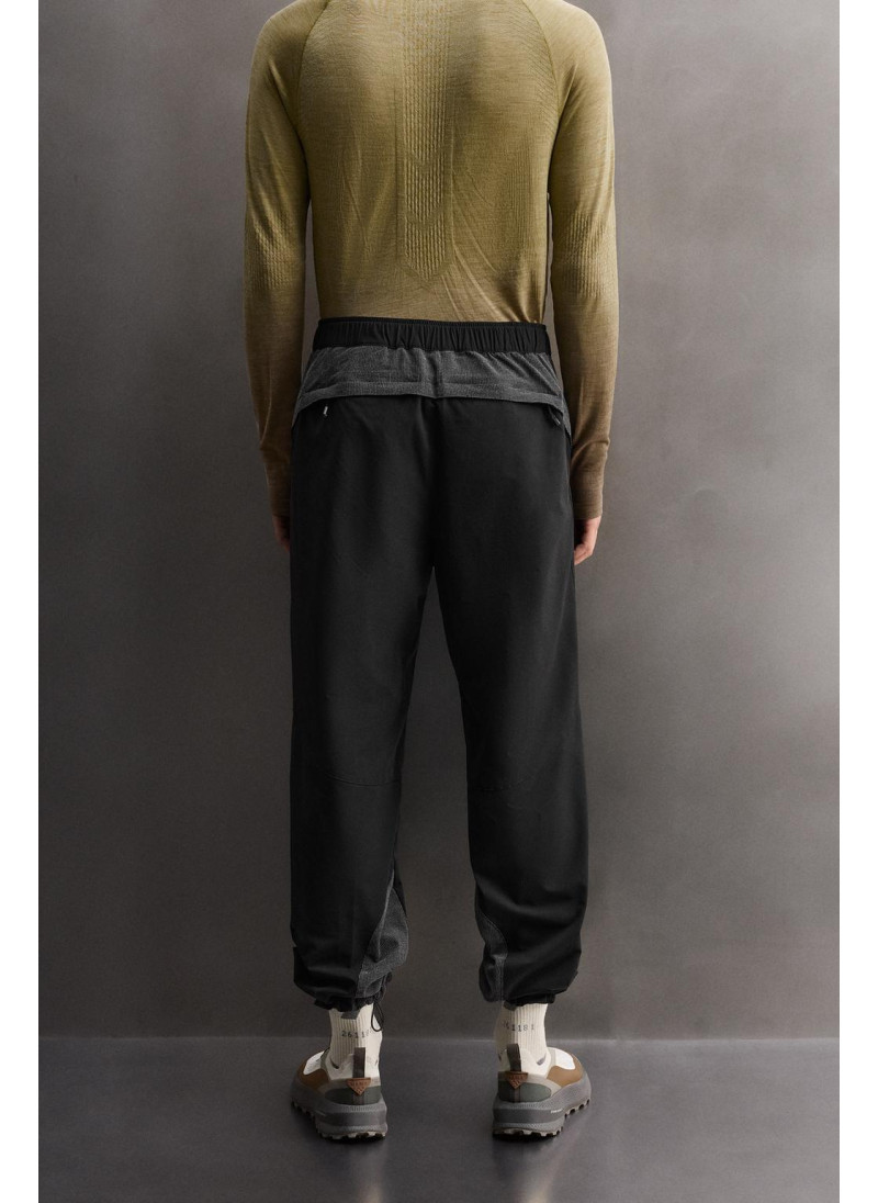 БРЮКИ ИЗ КОМБИНИРОВАННОЙ ВЫСОКОТЕХНОЛОГИЧНОЙ ТКАНИ С РЕМНЕМ БРЮКИ ИЗ КОМБИНИРОВАННОЙ ВЫСОКОТЕХНОЛОГИЧНОЙ ТКАНИ С РЕМНЕМ