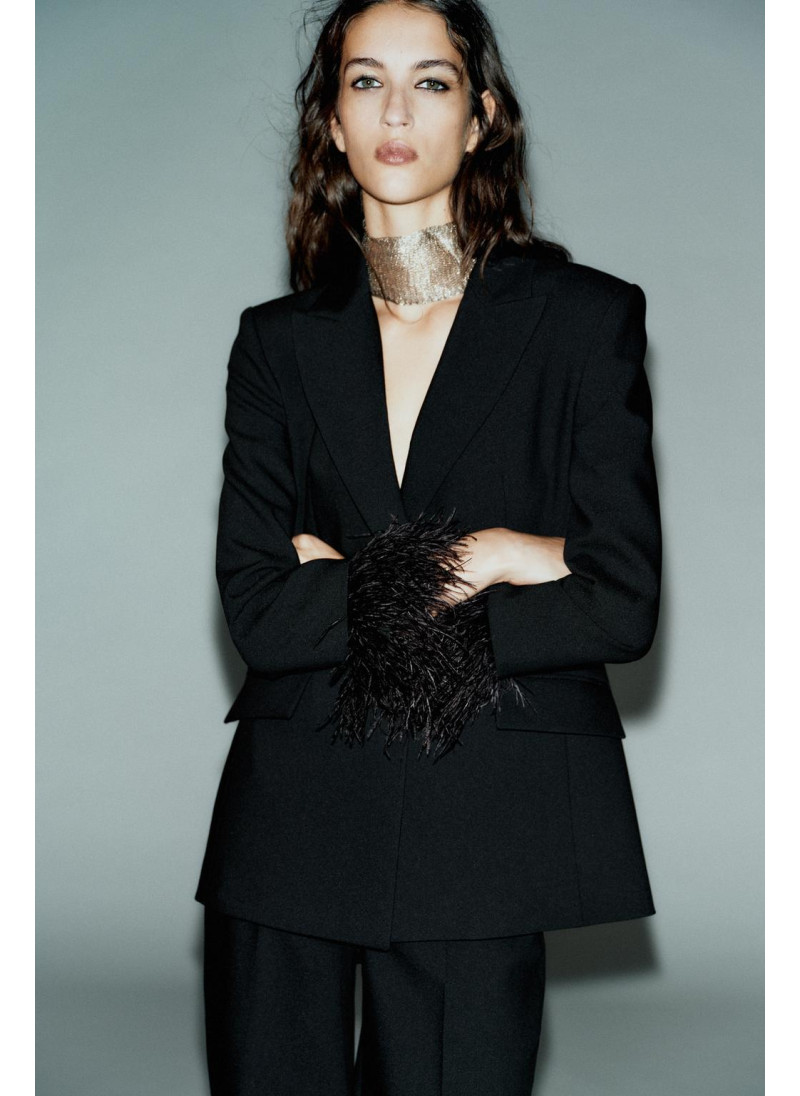 БРЮКИ ПРЯМОГО КРОЯ С ВЫСОКОЙ ПОСАДКОЙ БРЮКИ ПРЯМОГО КРОЯ С ВЫСОКОЙ ПОСАДКОЙ