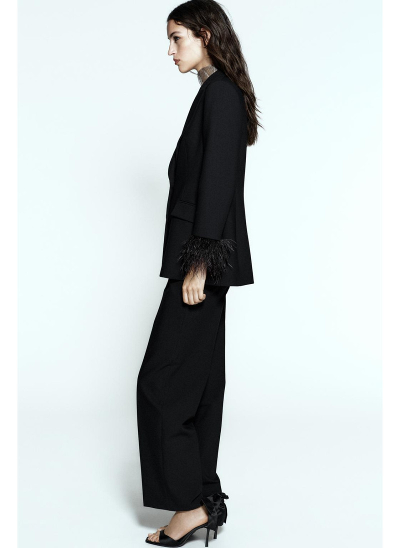 БРЮКИ ПРЯМОГО КРОЯ С ВЫСОКОЙ ПОСАДКОЙ БРЮКИ ПРЯМОГО КРОЯ С ВЫСОКОЙ ПОСАДКОЙ