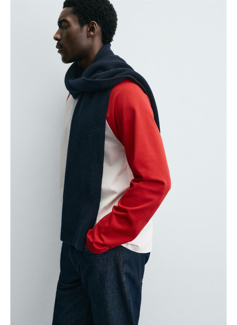 ФУТБОЛКА КОЛОР-БЛОК С РУКАВАМИ РЕГЛАН ФУТБОЛКА КОЛОР-БЛОК С РУКАВАМИ РЕГЛАН