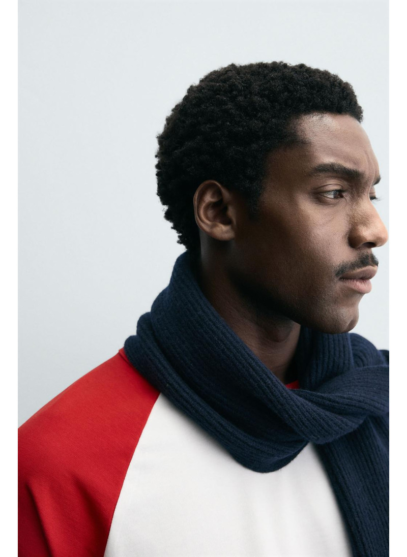 ФУТБОЛКА КОЛОР-БЛОК С РУКАВАМИ РЕГЛАН ФУТБОЛКА КОЛОР-БЛОК С РУКАВАМИ РЕГЛАН