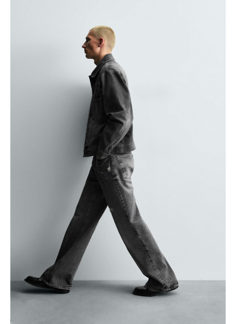 ДЖИНСЫ WIDE FLARE FIT ДЖИНСЫ WIDE FLARE FIT