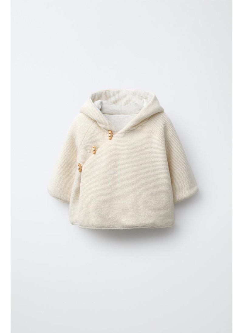 ПАЛЬТО С КАПЮШОНОМ И ЗАСТЕЖ...