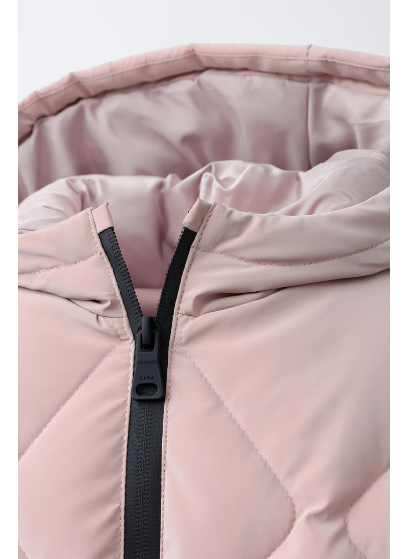 ДЛИННОЕ СТЕГАНОЕ ПАЛЬТО С РЕЗИНОВЫМ ПОКРЫТИЕМ ДЛИННОЕ СТЕГАНОЕ ПАЛЬТО С РЕЗИНОВЫМ ПОКРЫТИЕМ