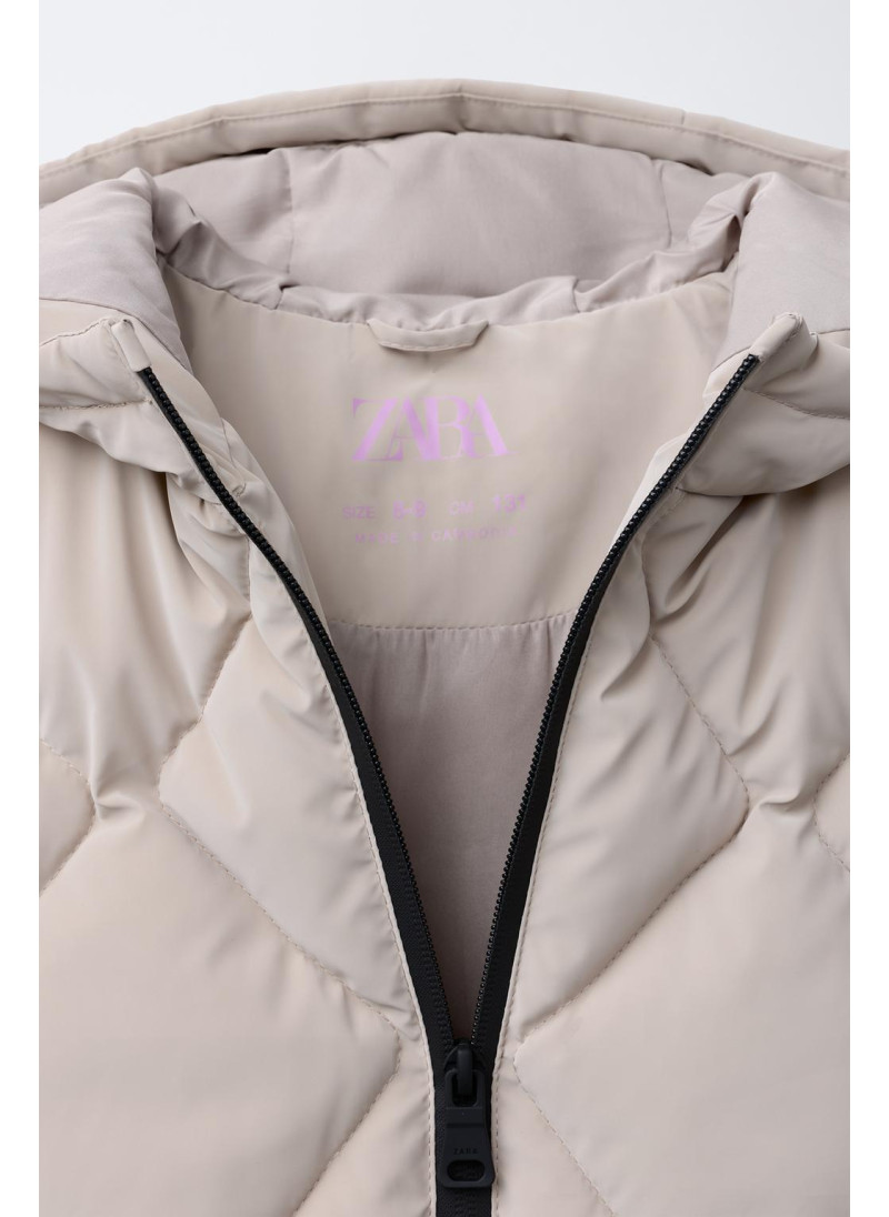 ДЛИННОЕ СТЕГАНОЕ ПАЛЬТО С РЕЗИНОВЫМ ПОКРЫТИЕМ ДЛИННОЕ СТЕГАНОЕ ПАЛЬТО С РЕЗИНОВЫМ ПОКРЫТИЕМ