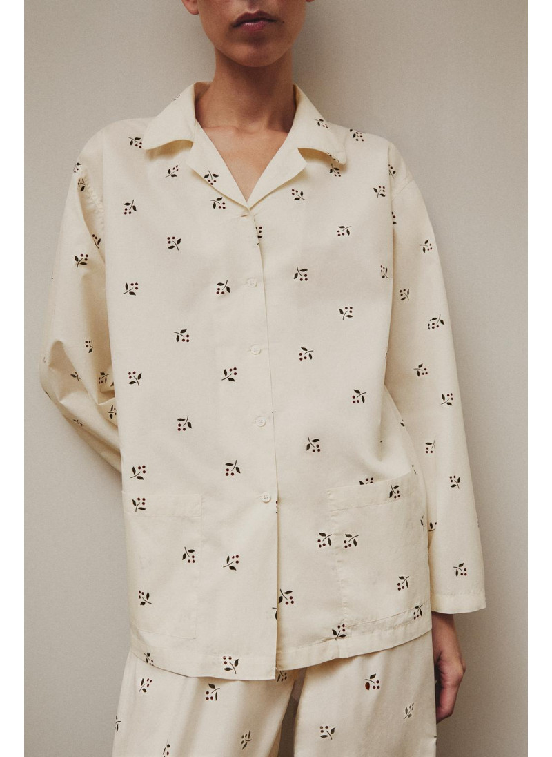 Рубашка с рождественским принтом листа Рубашка с рождественским принтом листа