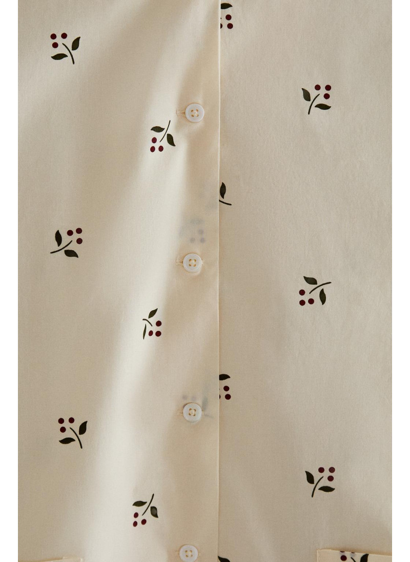 Рубашка с рождественским принтом листа Рубашка с рождественским принтом листа