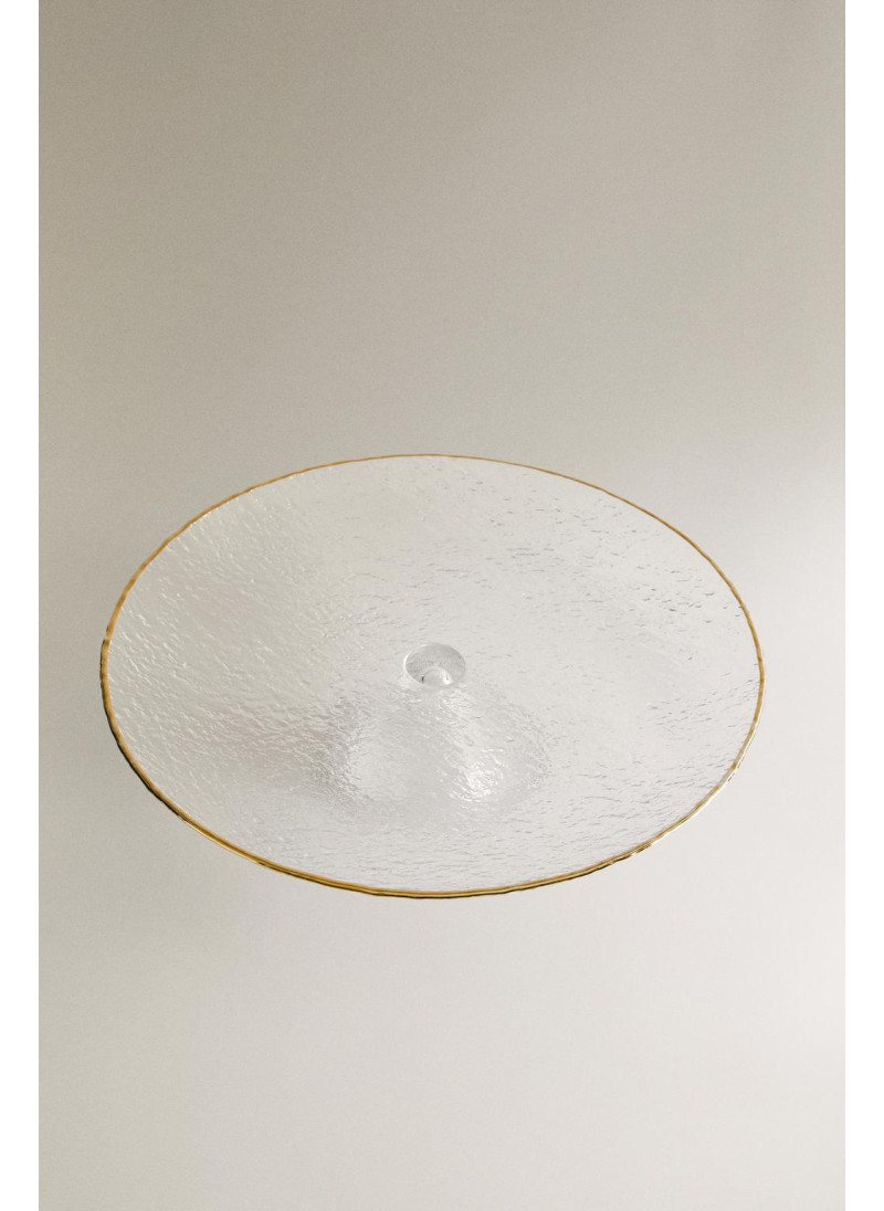 Стеклянное сервировочное блюдо с подставкой и золотым краем Стеклянное сервировочное блюдо с подставкой и золотым краем