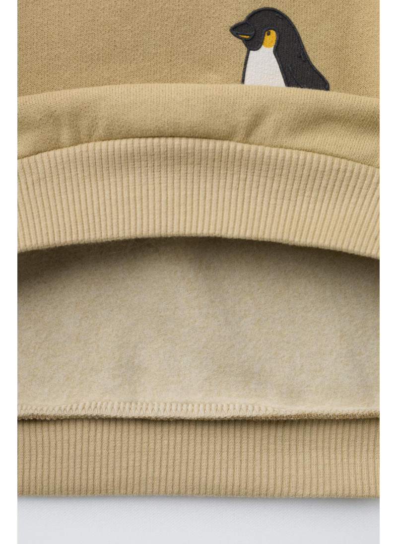 Свитшот в анималистическом стиле Свитшот в анималистическом стиле