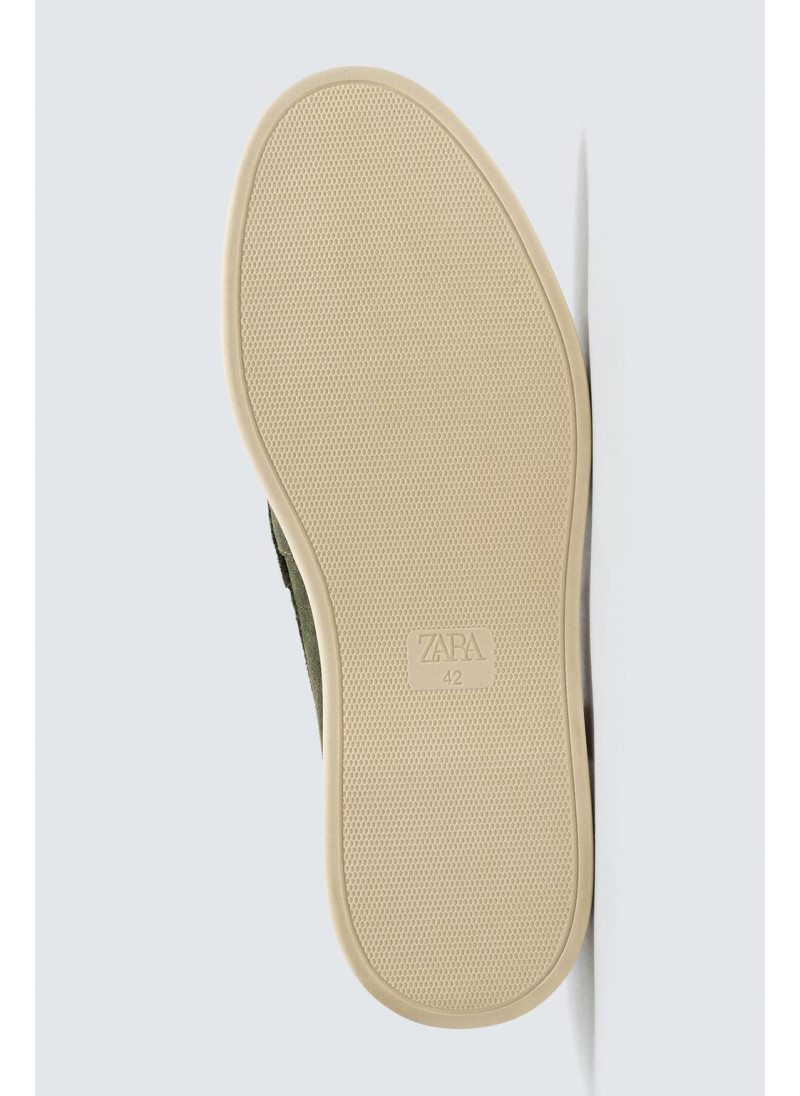 Кожаные мокасины в стиле кэжуал Кожаные мокасины в стиле кэжуал