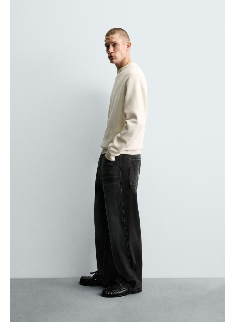 Мягкий свитер с текстурой Мягкий свитер с текстурой