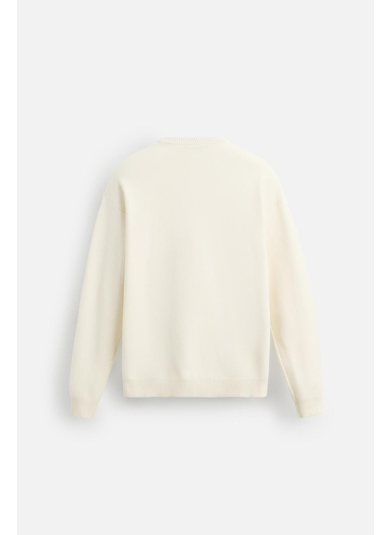 Мягкий свитер с текстурой Мягкий свитер с текстурой