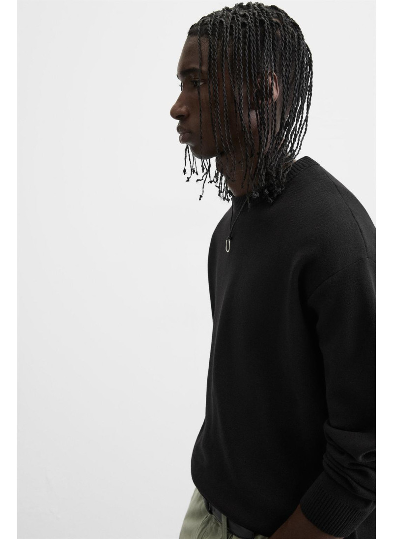 Мягкий свитер с текстурой Мягкий свитер с текстурой