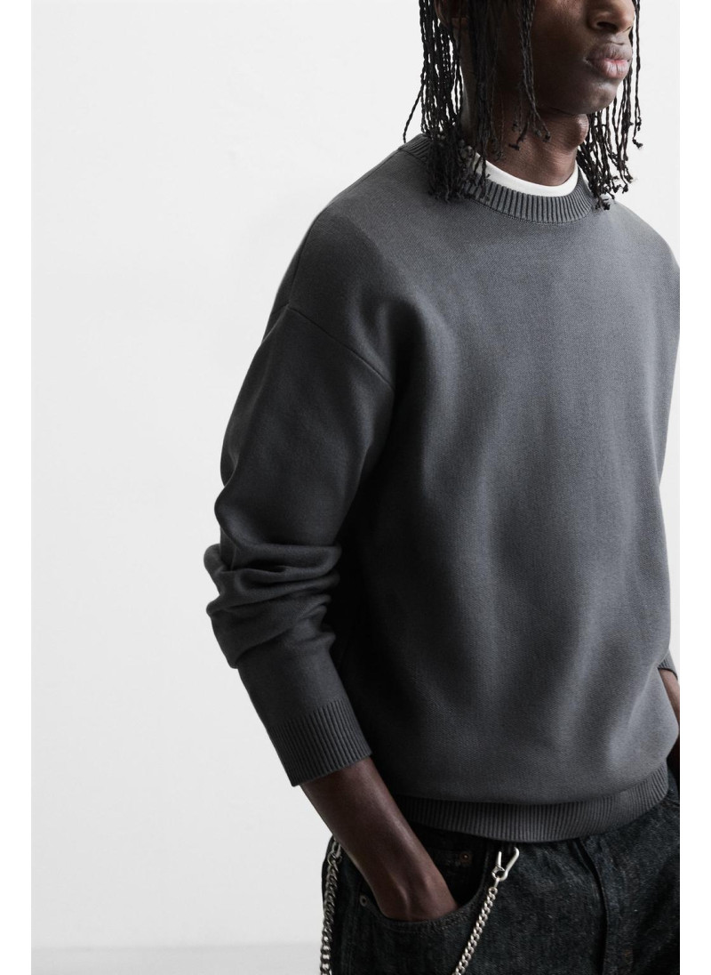 Мягкий свитер с текстурой Мягкий свитер с текстурой