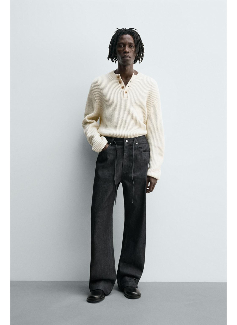 ДЖИНСЫ RELAXED FLARE FIT