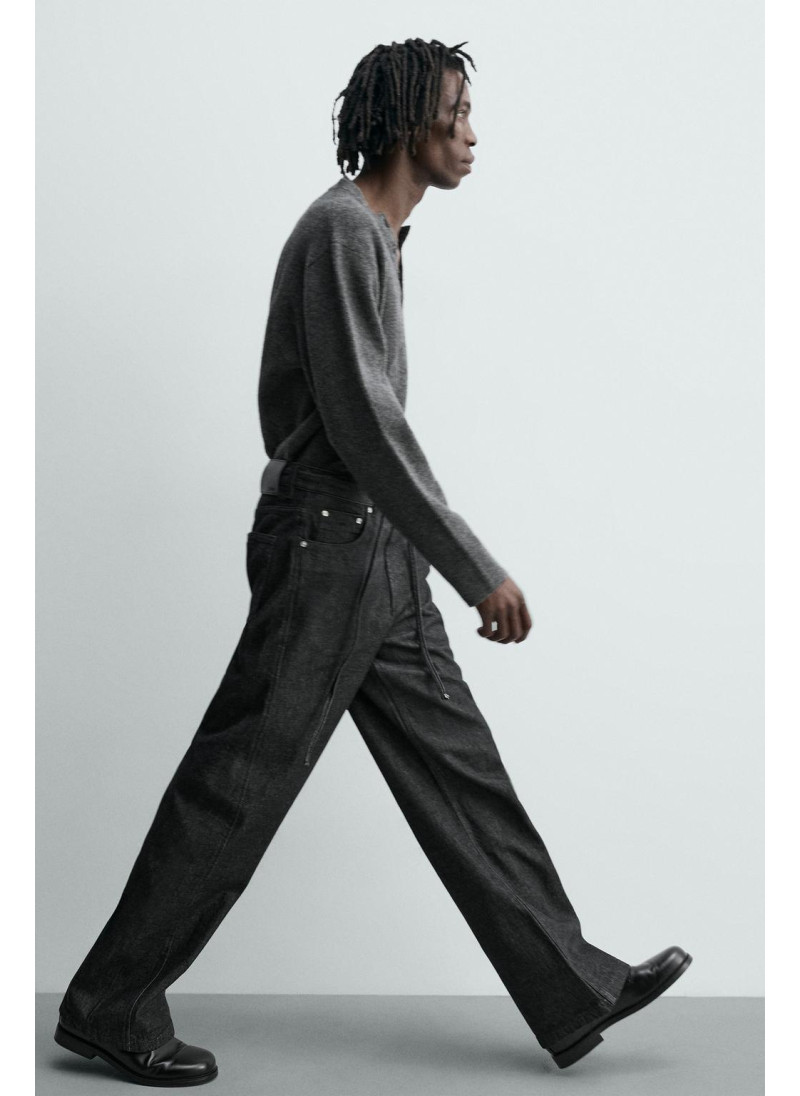 ДЖИНСЫ RELAXED FLARE FIT ДЖИНСЫ RELAXED FLARE FIT