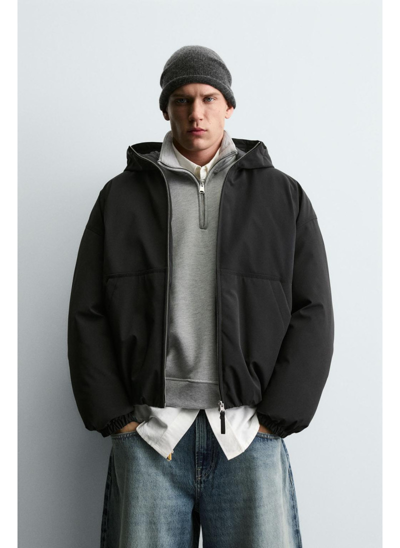 Техническая стеганная куртка Техническая стеганная куртка