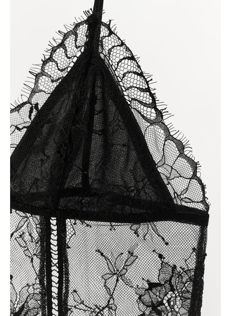 Топ с кружевными бретелями Топ с кружевными бретелями