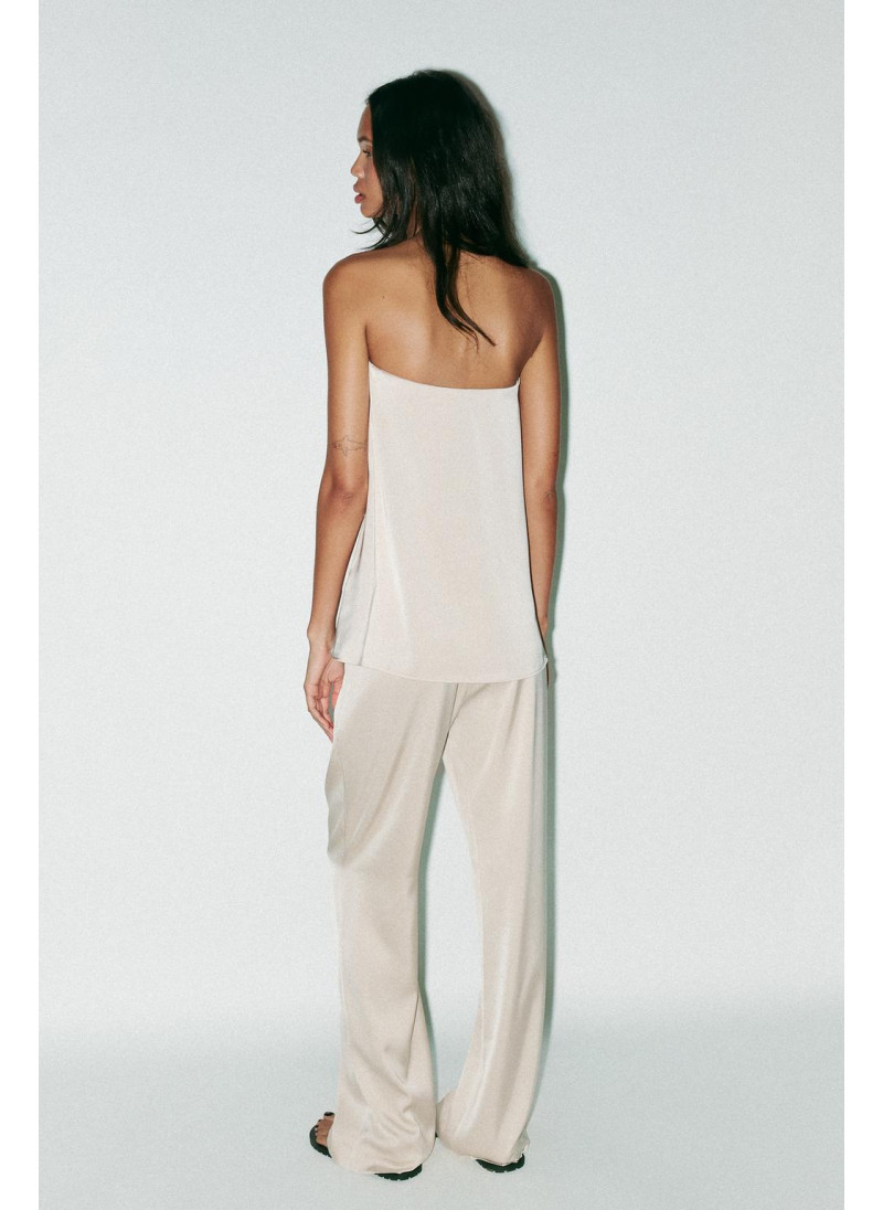 Топ бандо из атласа Топ бандо из атласа