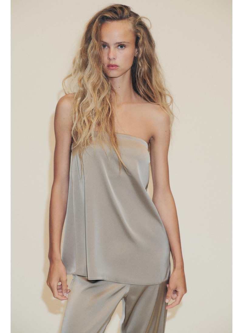 Топ бандо из атласа Топ бандо из атласа