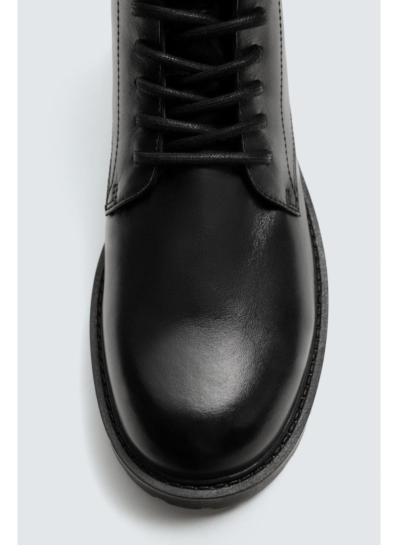 Кожаные ботинки на шнуровке Кожаные ботинки на шнуровке