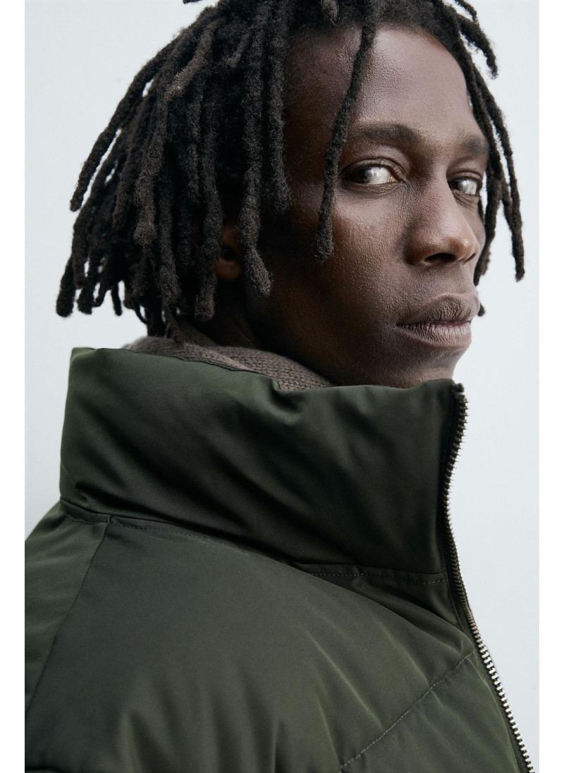 Куртка с квадратным покроем, отталкивающая воду Куртка с квадратным покроем, отталкивающая воду