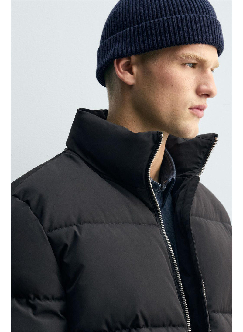 Куртка с квадратным покроем, отталкивающая воду Куртка с квадратным покроем, отталкивающая воду