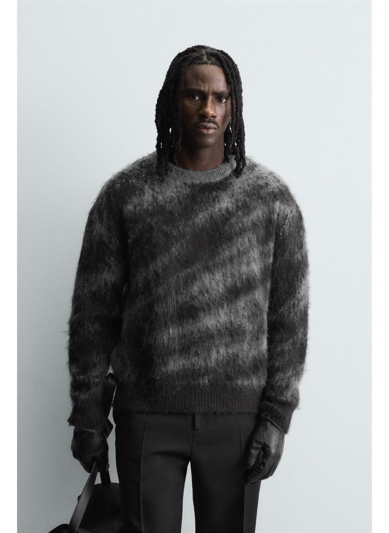 Джемпер с жаккардовым узором Джемпер с жаккардовым узором