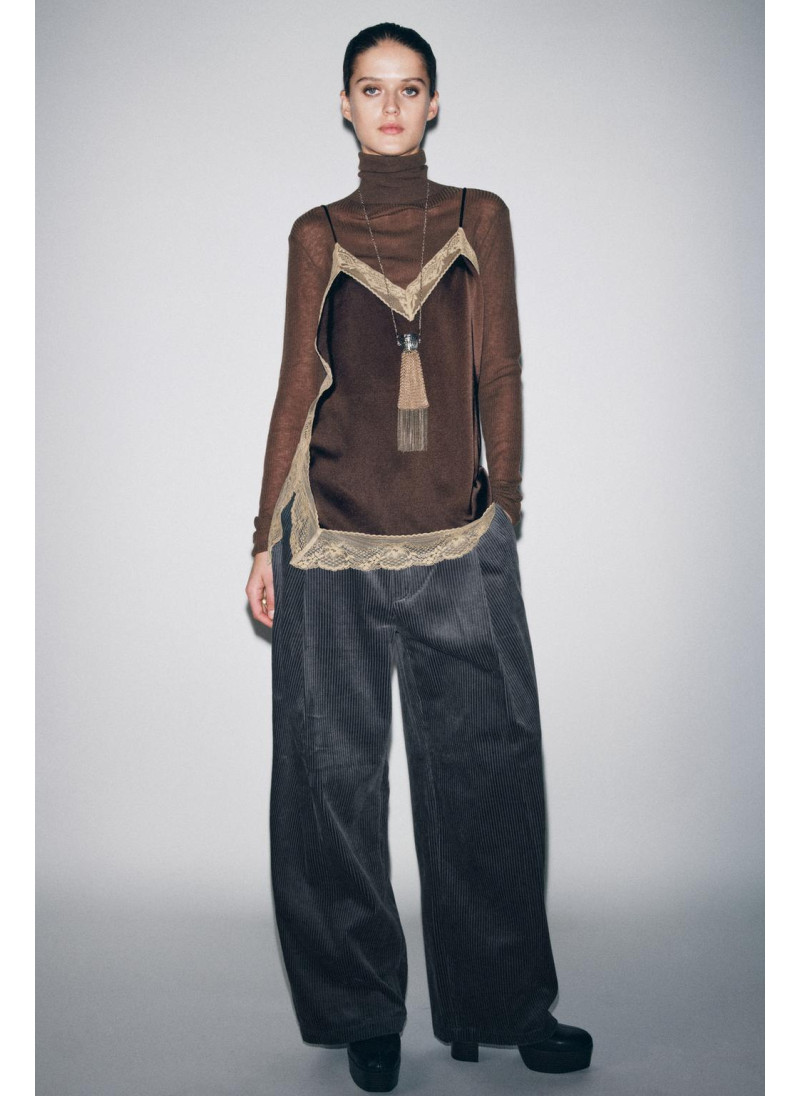 Топ zw collection из атласа с круж...