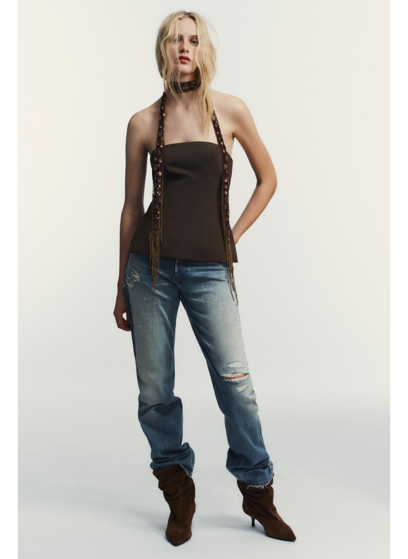 Топ без бретелек