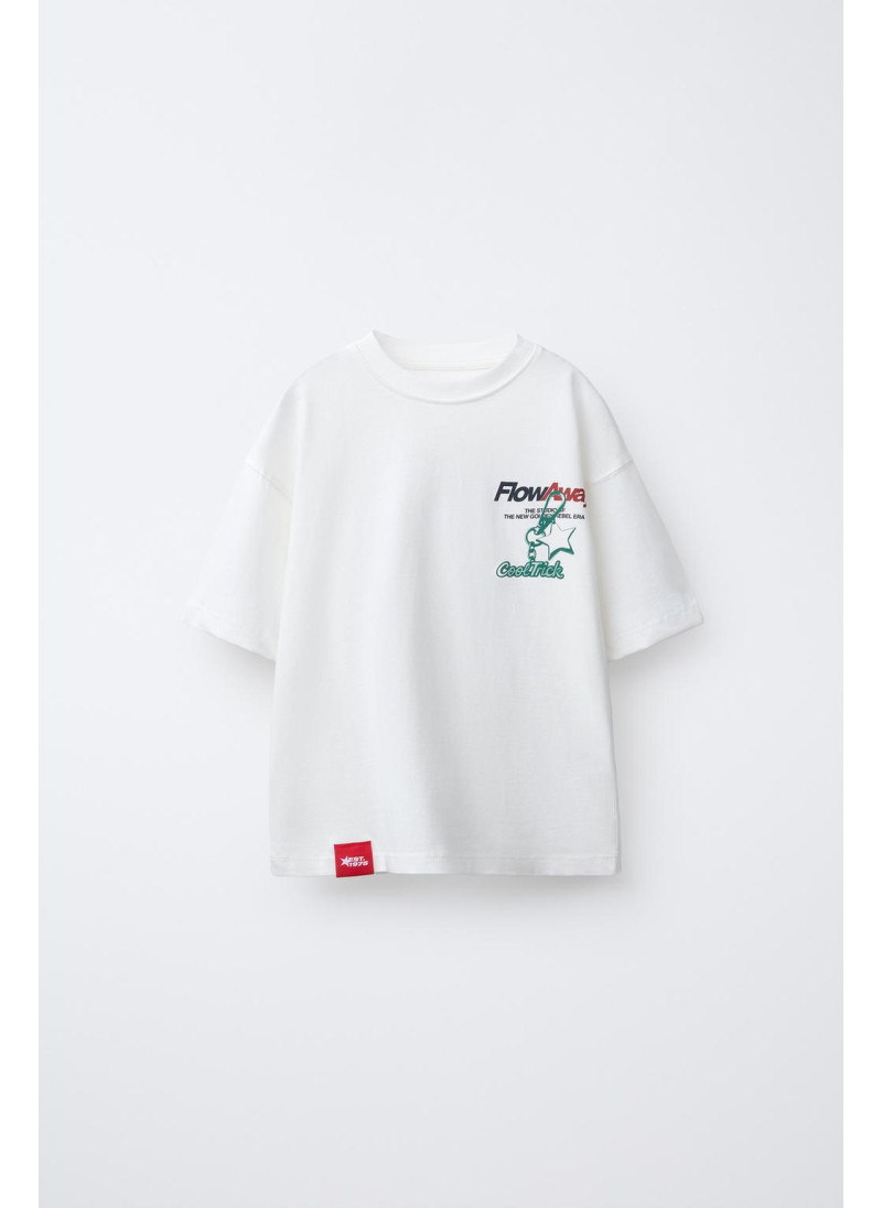 Футболка с принтом брелока