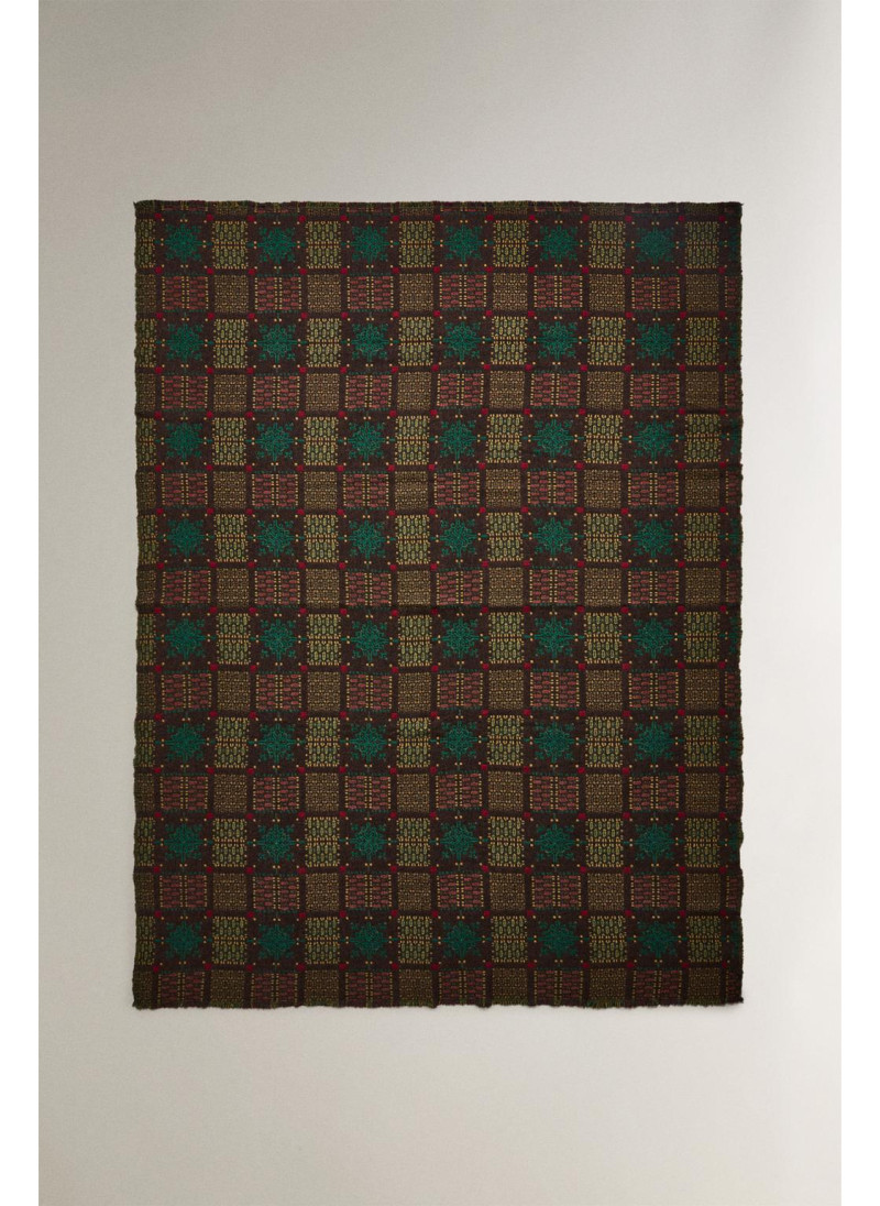 Плед с геометрическим узор�...