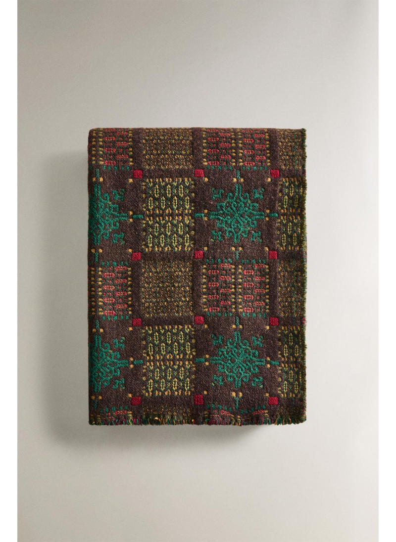 Плед с геометрическим узором на рождество Плед с геометрическим узором на рождество