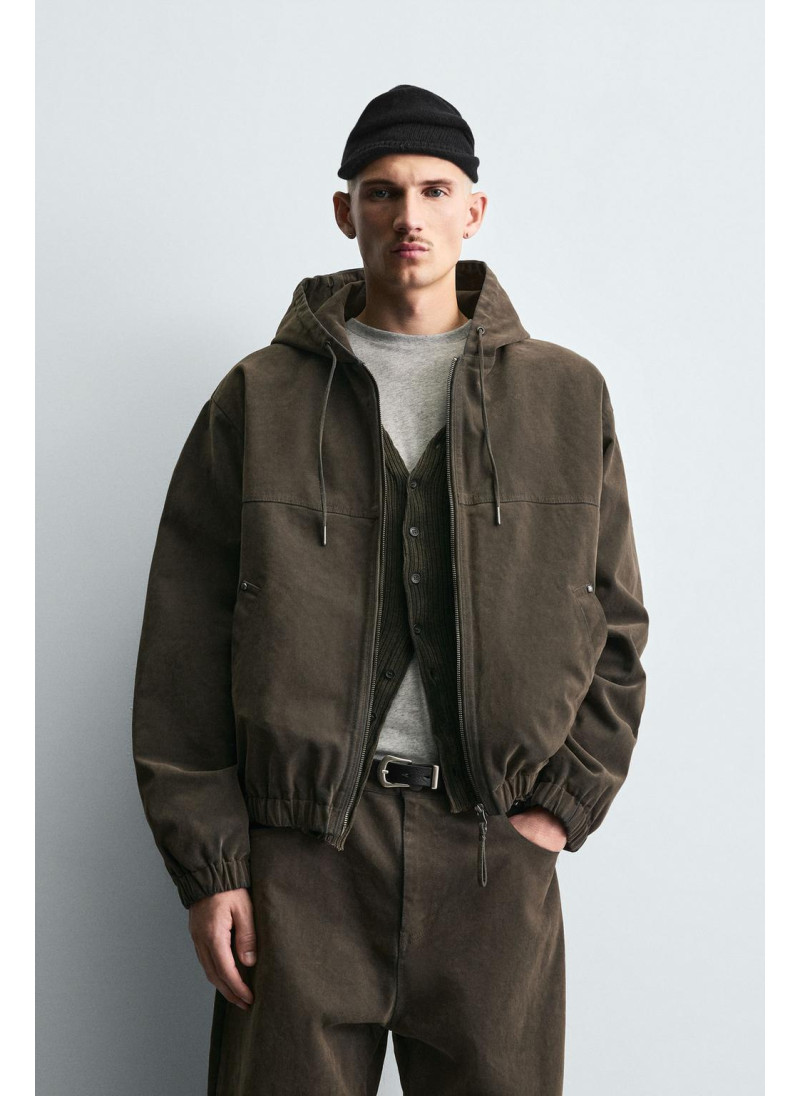 Пуховик с капюшоном из вельвета Пуховик с капюшоном из вельвета