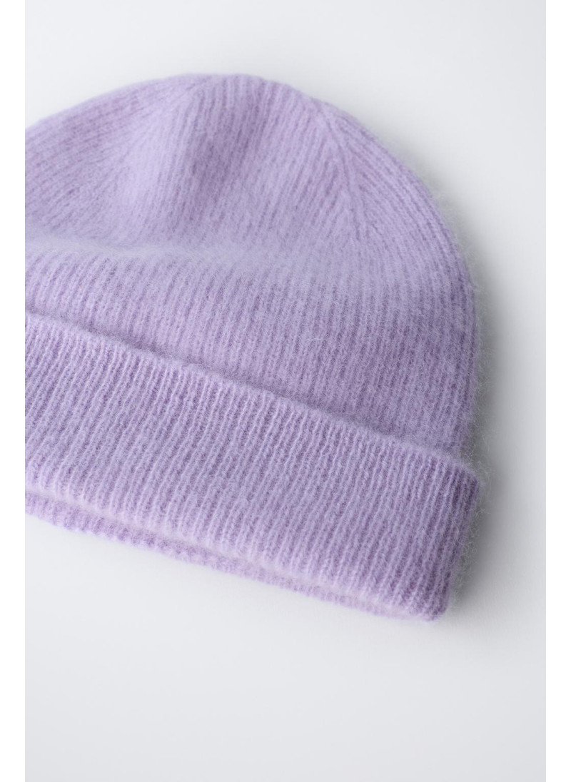 Шапка из шерсти и кашемира коллекции для горных лыж Шапка из шерсти и кашемира коллекции для горных лыж