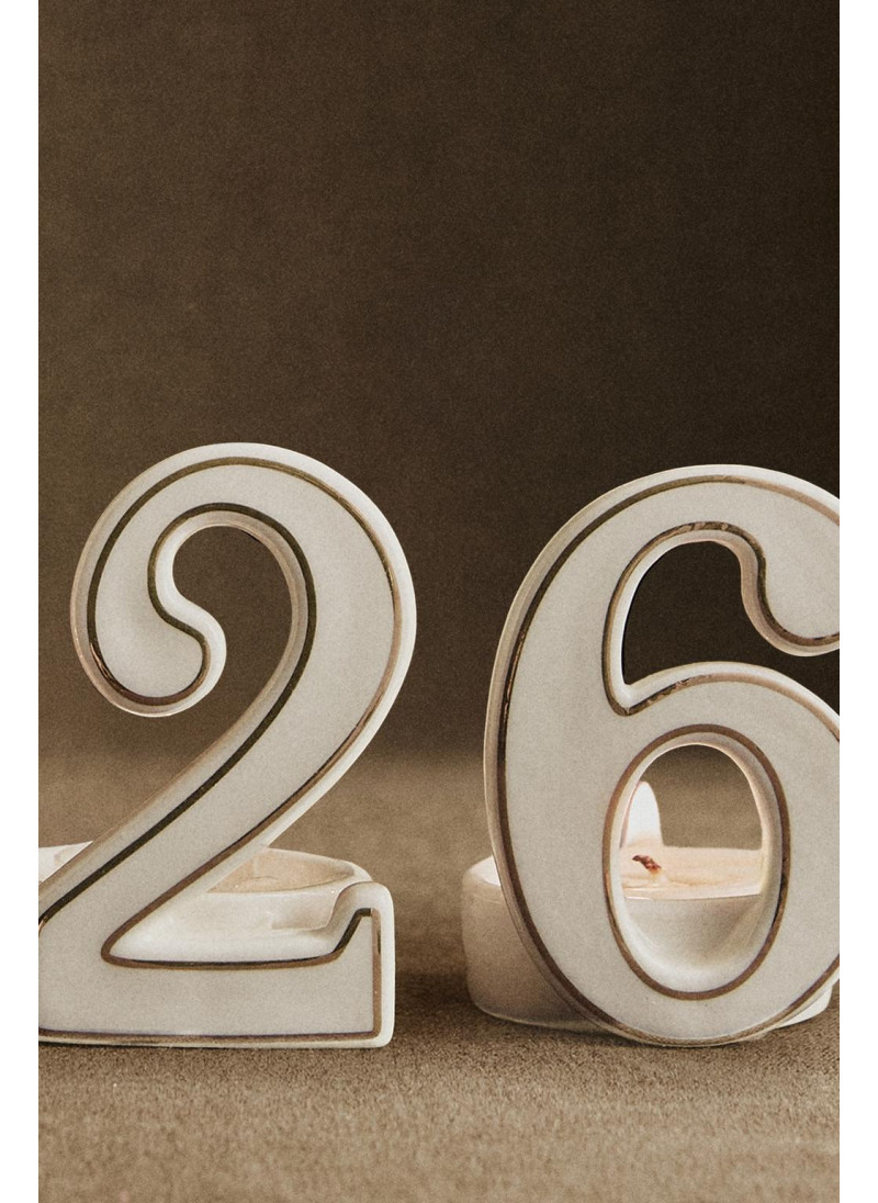 Набор из 2026 рождественских фарфоровых подсвечников (набор из 4 штук) Набор из 2026 рождественских фарфоровых подсвечников (набор из 4 штук)