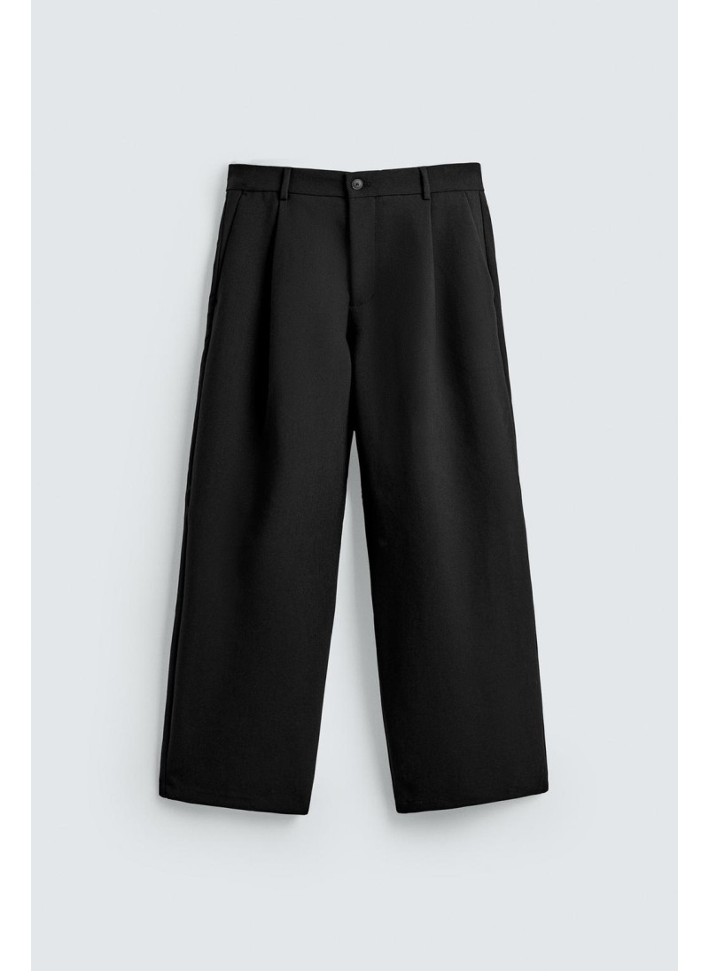 Брюки прямого кроя с защипами Брюки прямого кроя с защипами