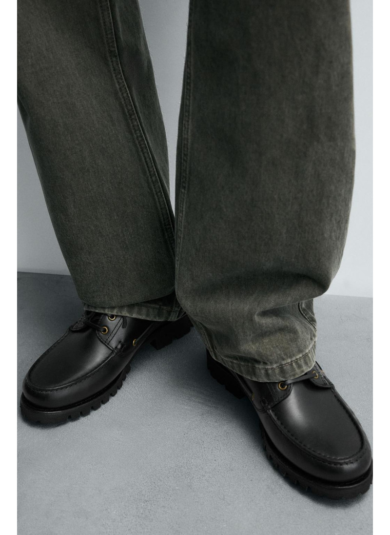 Кожаные палубные туфли Кожаные палубные туфли