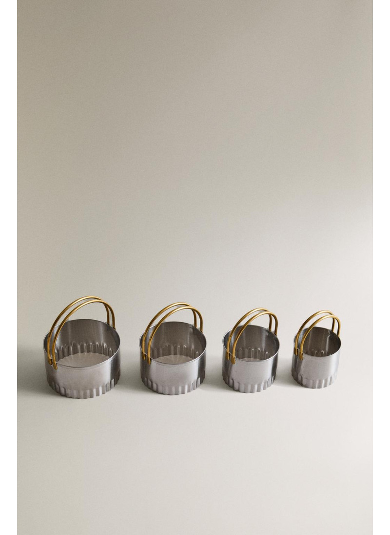 Набор рождественских форм для печенья (набор из 4 штук) Набор рождественских форм для печенья (набор из 4 штук)